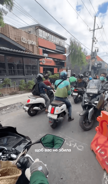 відпочинок на балі 1 На Балі багато байків